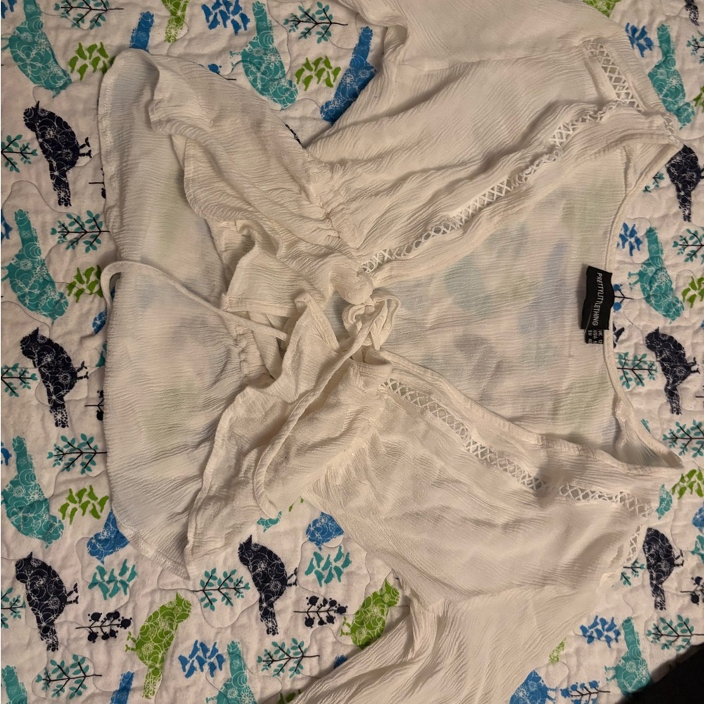 Y2K PrettyLittleThing White Blouse tie